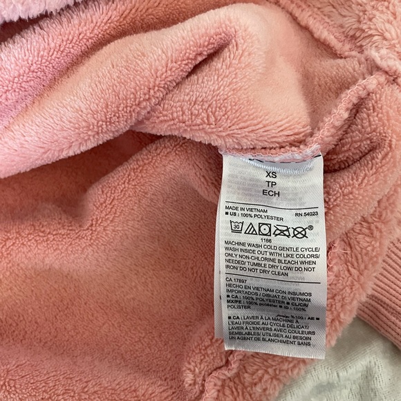 Super soft half-zip pullover - Picture 7 of 8